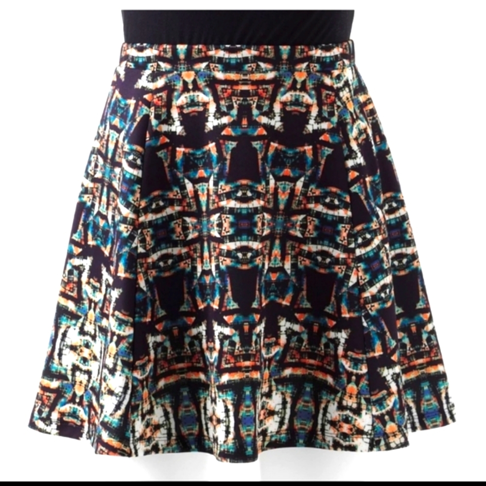 Lily Rose Geometric Skater Miniskirt Plus Size
